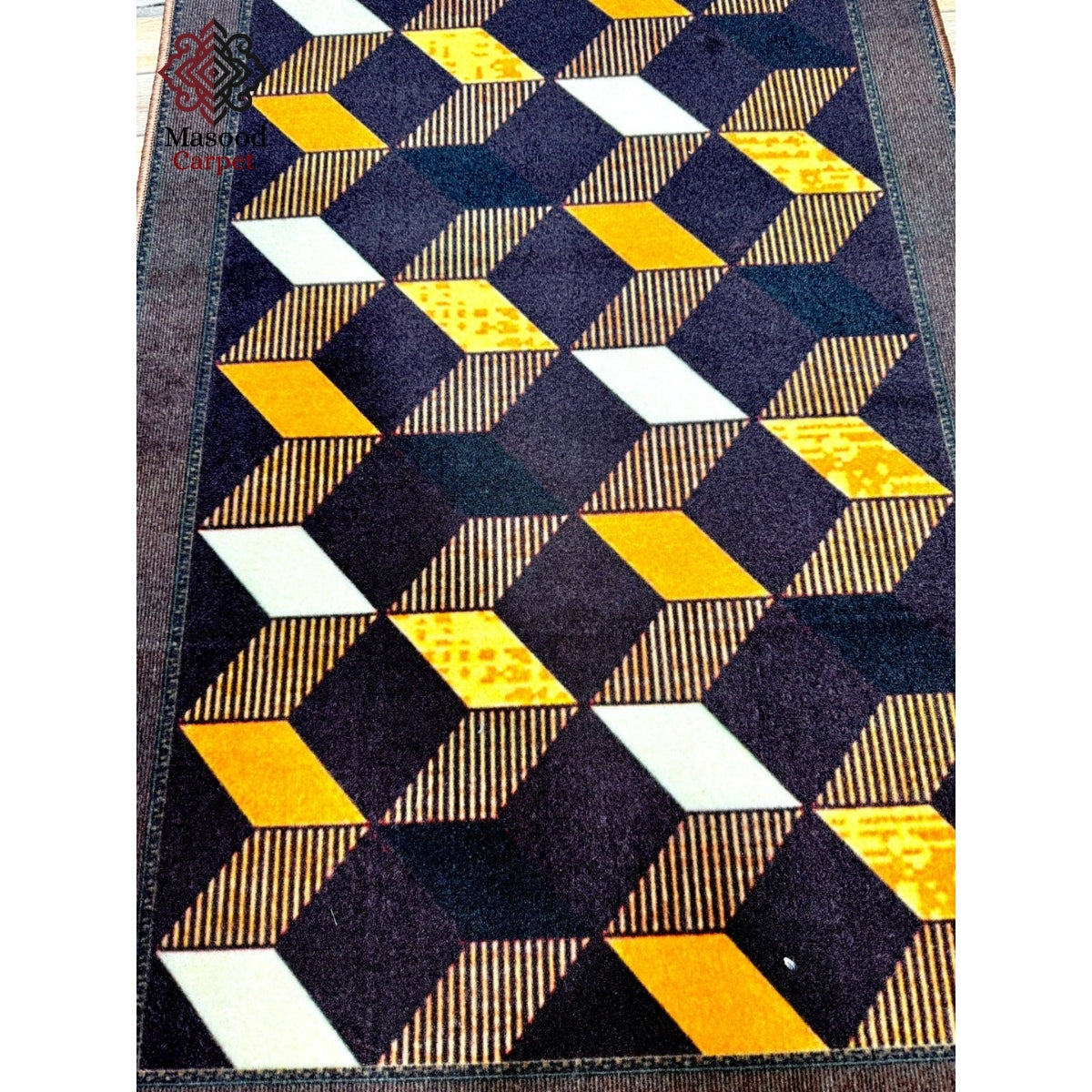 Geomatric Design Non-Woven Runner