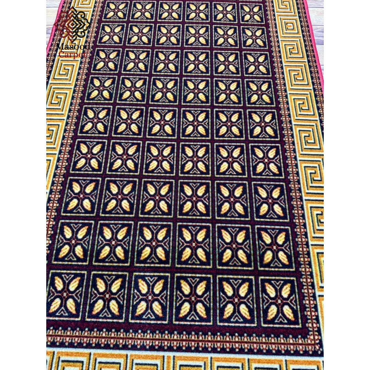 Golden And Brown Versachi Runner